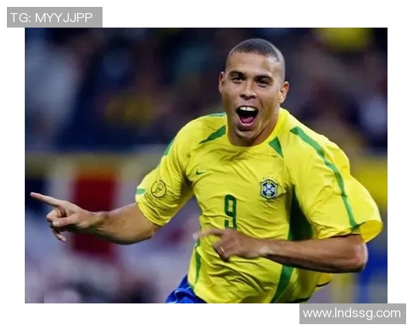 足球球星地位解析:从历史传奇到现代巨星的崛起与影响力分析