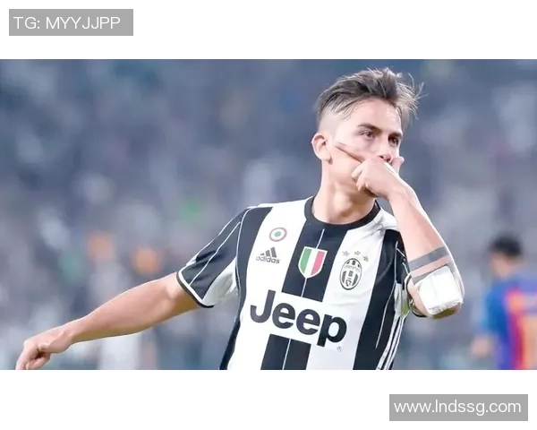 史上最帅十大足球球星盘点：颜值与实力并存的传奇人物